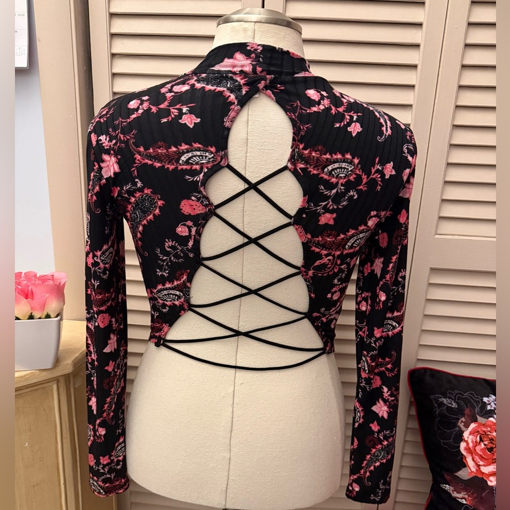 💗RILEY+JAMES TOP💗